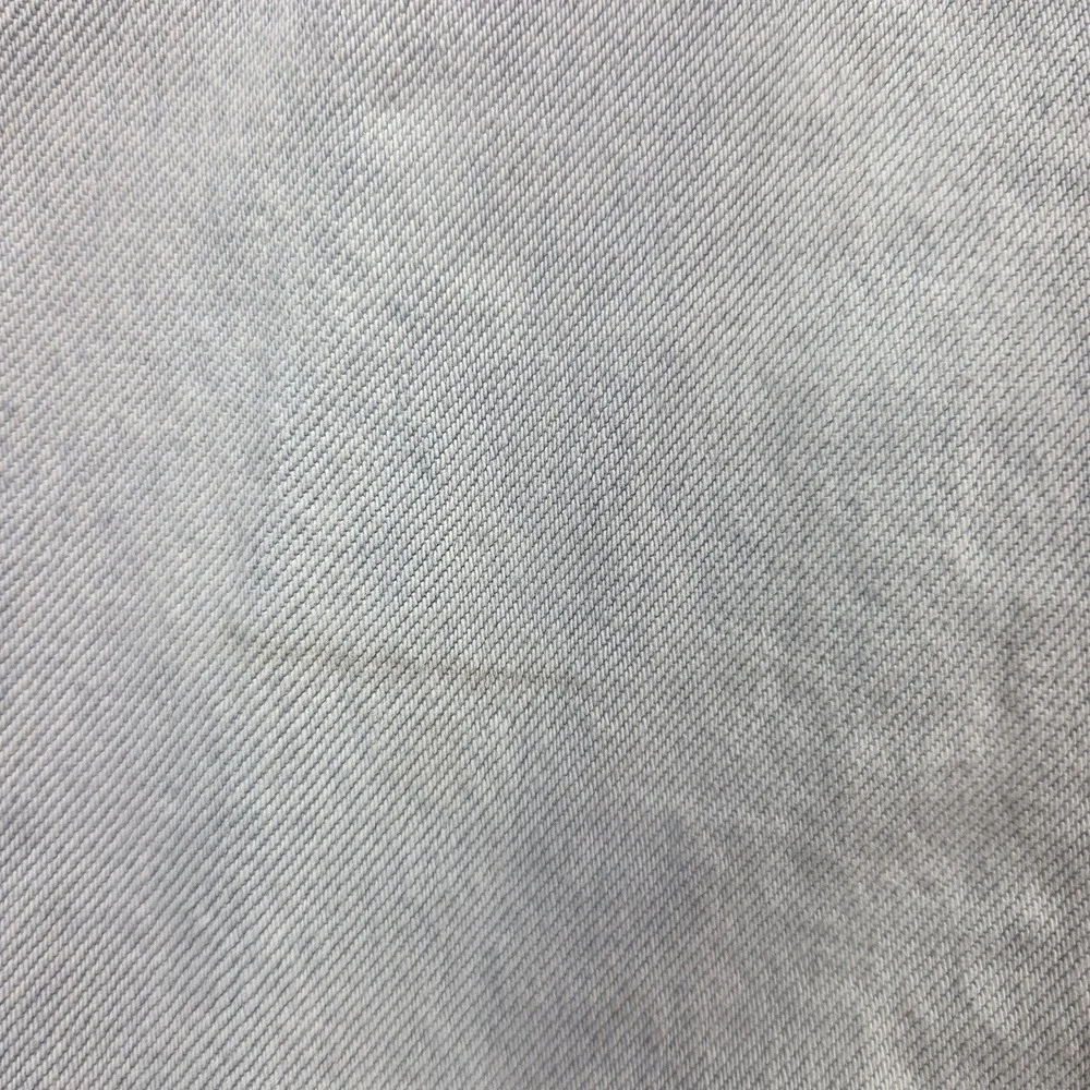 Vintage Levis 501 Jeans Mens Light Blue Straight Made USA Stains Fits 32x34 Flaw